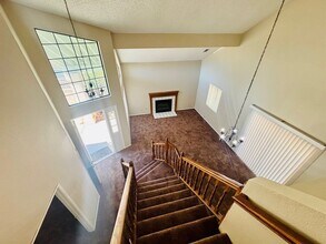 43242 Cottage Ln in Lancaster, CA - Building Photo - Building Photo