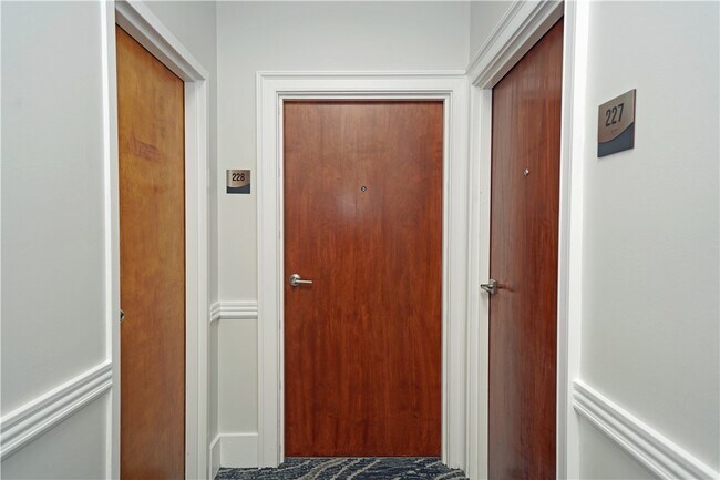 184 N Main St in Elmira, NY - Building Photo - Building Photo