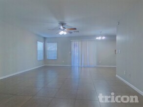 11229 W Devonshire Ave in Phoenix, AZ - Building Photo - Building Photo