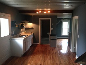 116 N Kinney Ave-Unit -1 in Mt. Pleasant, MI - Building Photo - Building Photo