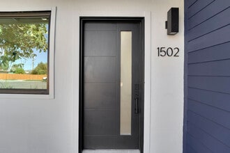 1502 Coolidge St in Fairfield, CA - Building Photo - Building Photo