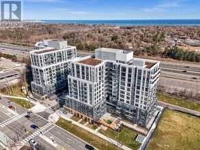 7437 Kingston Rd in Toronto, ON - Building Photo - Building Photo