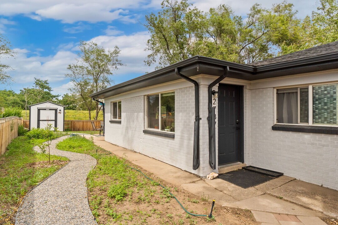 2787 W 2nd Ave in Denver, CO - Building Photo