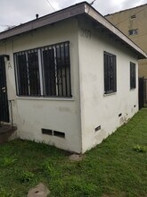 207 W Indigo St in Compton, CA - Building Photo - Building Photo