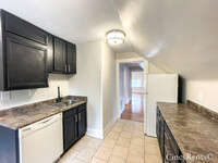 3942 Hazel Ave, Unit 3 in Cincinnati, OH - Building Photo - Building Photo