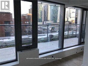 60-760 Colborne St in Toronto, ON - Building Photo - Building Photo