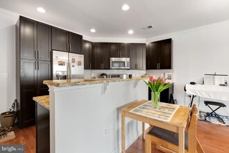 700 Commodore Court in Philadelphia, PA - Building Photo - Building Photo