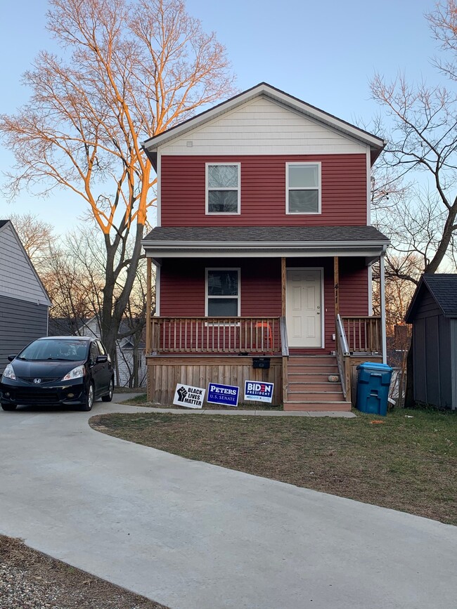 property at 411 Stone St