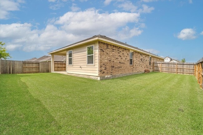 property at 8438 Bay Rdg Cir