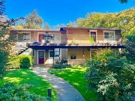 **Pre-Leasing for Summer 2026** Great Ivy in Chico, CA - Building Photo