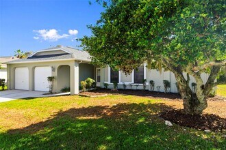 9108 Tournament Dr in Hudson, FL - Building Photo - Building Photo