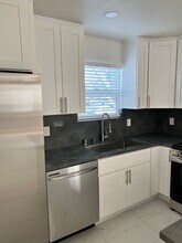 3897 Z St in San Diego, CA - Foto de edificio - Building Photo