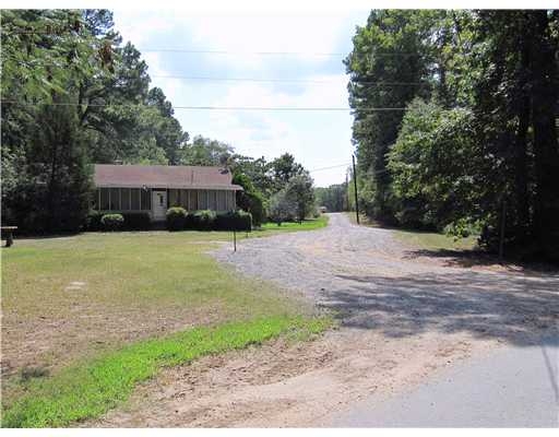 5797 Pointe Rd in Doyline, LA - Building Photo