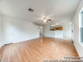 4811 San Cristobal in San Antonio, TX - Building Photo - Building Photo