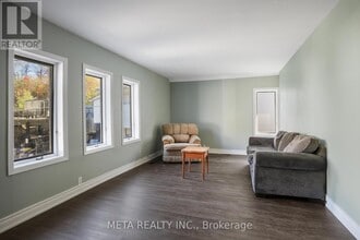 3 Hastings St N in Bancroft, ON - Building Photo - Building Photo