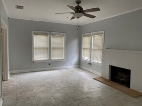 341 Palmero, Unit Palmero Unit B in Corpus Christi, TX - Building Photo - Building Photo