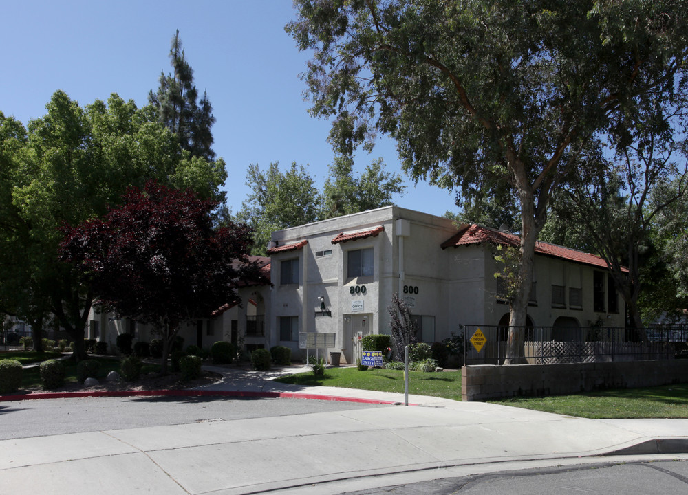 Echo Ridge in Hemet, CA - Building Photo