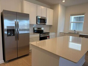 5195 Loyalty Dr in St. Cloud, FL - Building Photo - Building Photo