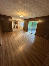 1215 Wildoak Dr in Anniston, AL - Building Photo - Building Photo