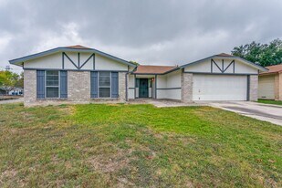 2803 Fred Haise Dr in San Antonio, TX - Building Photo