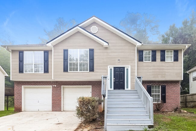 property at 863 Chase Trail