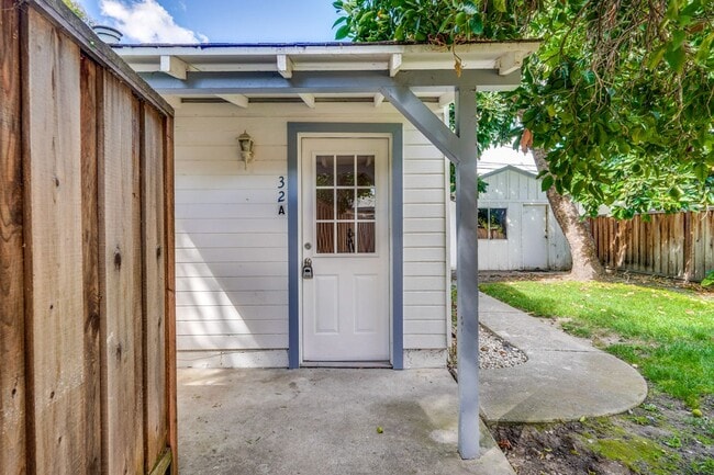 property at 32 Annie Laurie Ave
