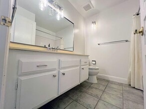 150 Flying Mist Isle in Foster City, CA - Building Photo - Building Photo