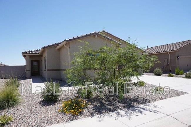 property at 627 N Crowned Dove Trail