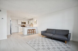 3000 N Ocean Blvd in Fort Lauderdale, FL - Building Photo - Building Photo