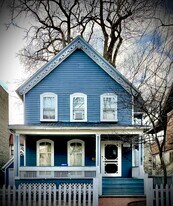 1906 Orrington Ave, Unit 1 in Evanston, IL - Building Photo