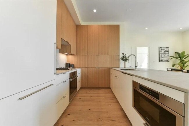 property at 80 Terrace St