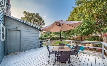 254 Quentin Dr in San Antonio, TX - Building Photo - Building Photo