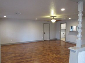 2813 SE 46th St in Oklahoma City, OK - Building Photo - Building Photo