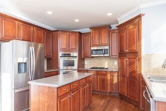 232 Beech Tree Hollow NW in Sugar Hill, GA - Building Photo - Building Photo