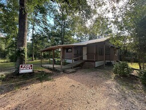 2651 Pioneer Ln in Cleveland, TX - Building Photo - Building Photo