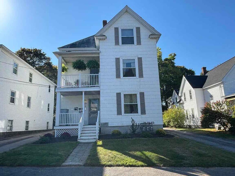 465 E High St, Unit 2 in Manchester, NH - Building Photo