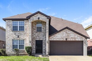 7802 Mason Dells Dr in Arlington, TX - Building Photo