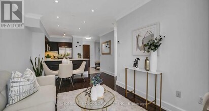 650 Sheppard Ave E in Toronto, ON - Building Photo - Building Photo