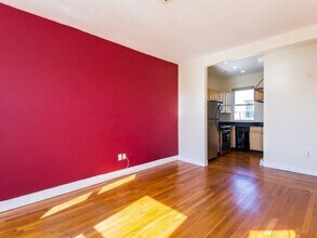 85 Park Dr in Boston, MA - Foto de edificio - Building Photo