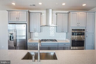 23646 Hopewell Manor Terrace in Ashburn, VA - Building Photo - Building Photo