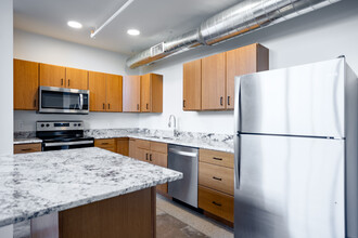 Bowstring Lofts in Davenport, IA - Building Photo - Interior Photo