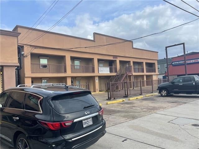 8009 Downman Rd in New Orleans, LA - Foto de edificio - Building Photo