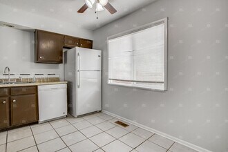 11257 Calico Dr in Kansas City, MO - Building Photo - Building Photo