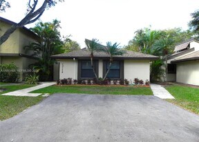 13178 SW 91st Pl in Miami, FL - Building Photo