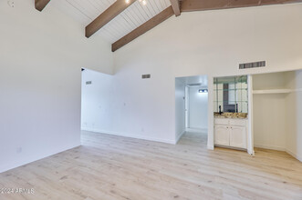 5550 N 71st St in Paradise Valley, AZ - Building Photo - Building Photo