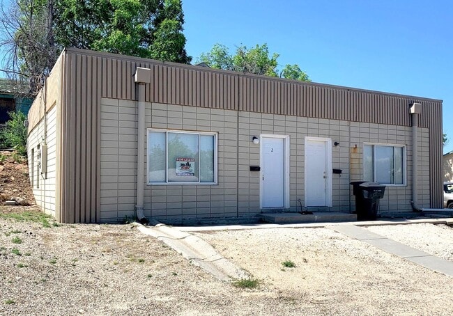property at 1111 S Chestnut St