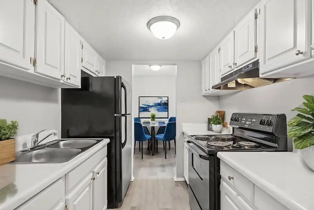 Marco Meadows in Jacksonville, FL - Building Photo