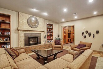 1730 N Northlake Way in Seattle, WA - Building Photo - Building Photo