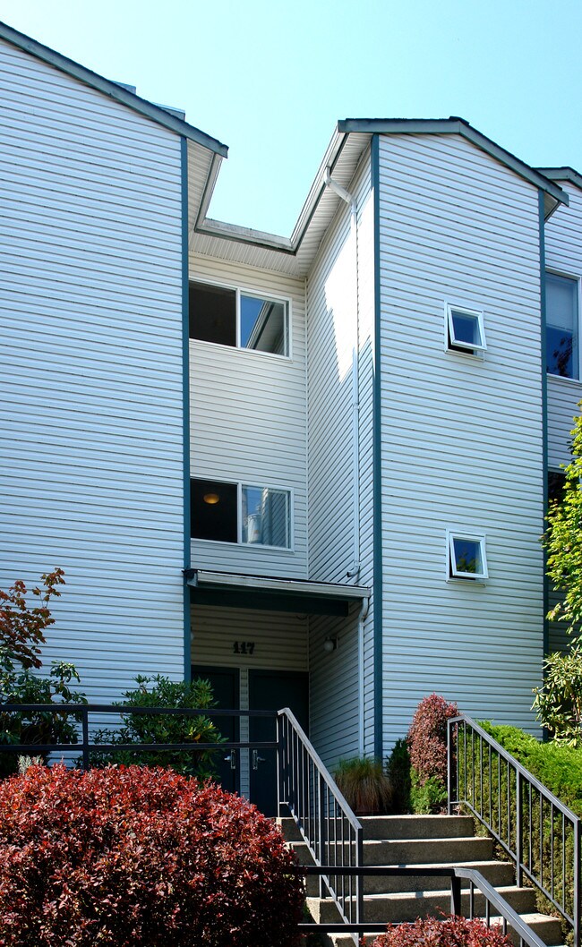 Bismark in Seattle, WA - Building Photo - Building Photo