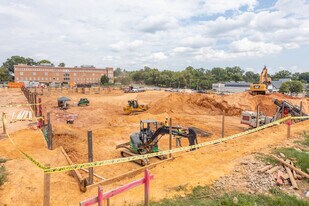 The Oak in Falls Church, VA - Building Photo